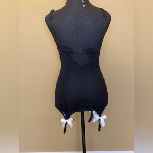 Victoria’s Secret 34B - Picture 5 of 5